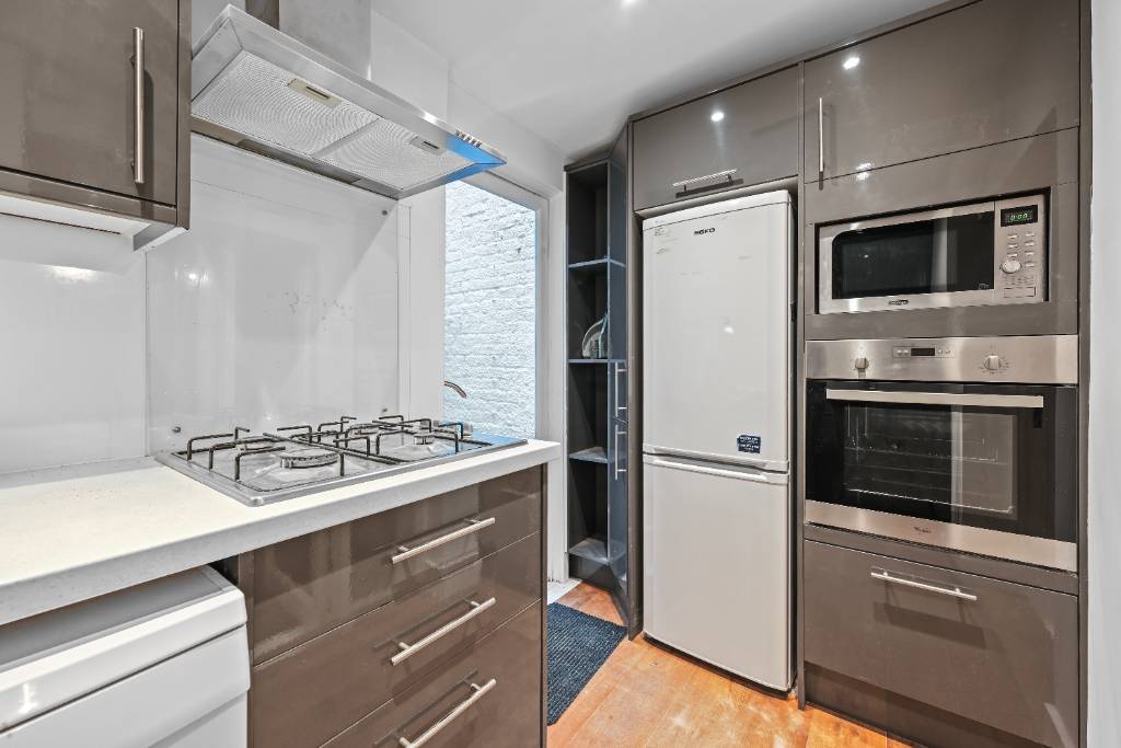 Princess Road - Image 5 Princess Road - Image 5